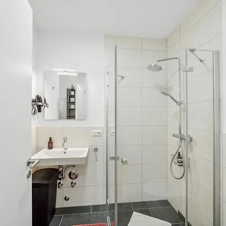Sali Homes R3 - Cozy Retreat By Roter Main River Bayreuth Exterior photo