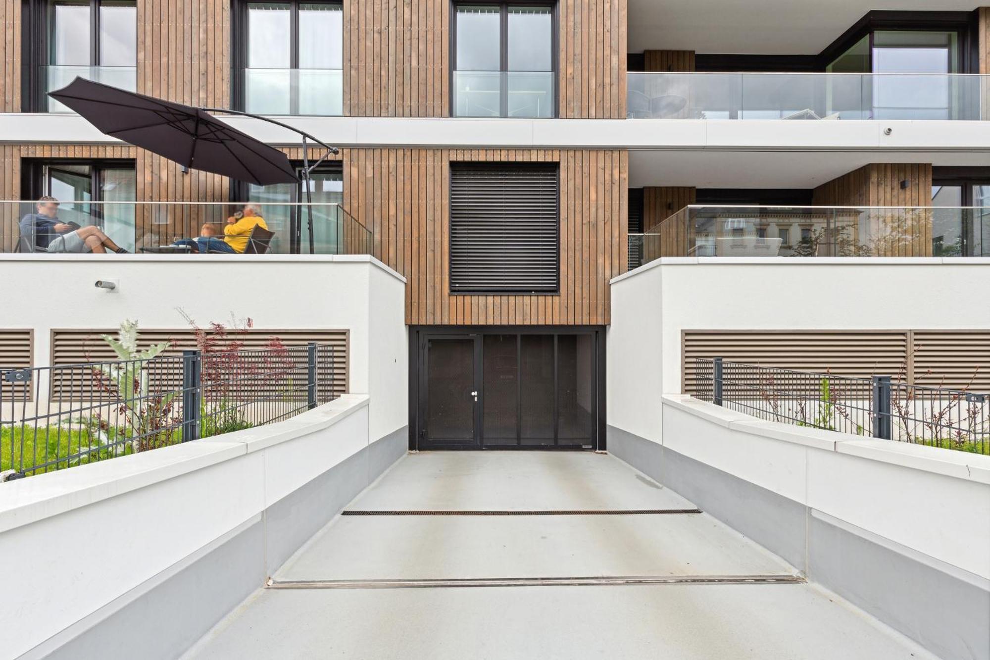 Sali Homes R3 - Cozy Retreat By Roter Main River Apartment *